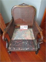 Wicker/Wood Chair