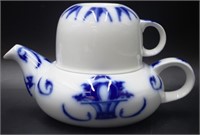 Rare Bing & Grondahl blue & white ceramic teapot