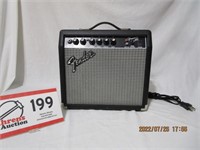 Fender Frontman 15G Amp 13" x 12"