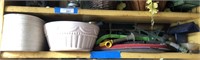 Garden Shelf Contents 12” x6”’Ceramic Pot,