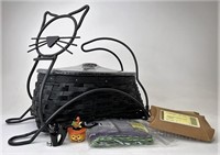 Longaberger Black cat with Protector lid liner