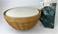 Longaberger 11 inch bowl with lidded  Protector
