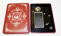 Good Japanese lacquer calligraphy box