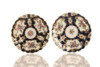 TWO 18th C ENGLISH WORCESTER PORCELAIN DISHES