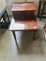 Vintage Stanley End Table