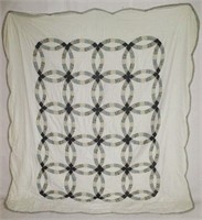Haw River NC Scallop Edged Interlaced Circle Quilt