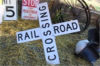 RR CROSSING SIGN