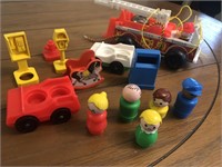 Vintage Fisher Price little people and
