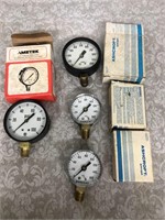 Vintage lot of pressure gauges steampunk