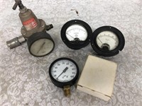 Vintage lot of gauges steampunk lot