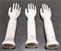 HTC Porcelain Glove Molds size 6-1/2. Bidding 1 x