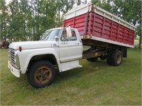1975 Ford F600 Grain Truck, 13ft. Rugby Steel Box