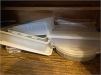 12 plastic tupperware items
