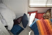 HUGE QTY BLANKETS,PILLOWS, SHEETS ! BR-3