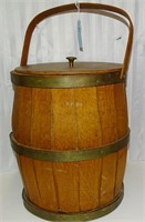OAK TALL BUCKET WITH TOP AND HANDLE14.5 X 13"