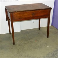 COUNTRY BAKERS TABLE CHAPHERED DRAWER