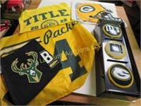 Green Bay Packer lot Bucks towel flag