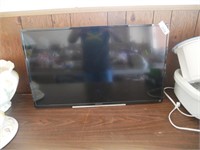 Sony 32" Flat Screen TV Model KDL-32R330B
