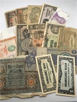 LARGE LOT OF MIXED FOREIGN CURRENCY