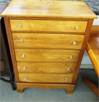 Maple Chest Of Drawers (5 Drawers)