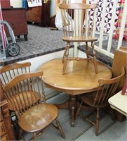 5 Pc. Maple Dinette Set (Table & 4 Chairs)