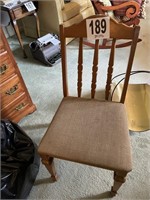 Chair (LR)
