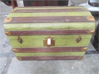 Dome Top Green/Brown Trunk