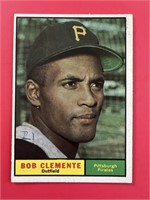 1961 Topps Roberto Clemente Card #388