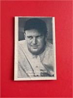 1937 Joe Cronin Baseball Card