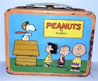 Lot #4807 - Vintage Charlie Brown Peanuts by