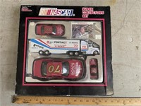 NASCAR COLLECTORS SET