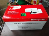Honeywell Dual tech.motion sensor