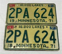 Set of 1971 Minnesota License plates
