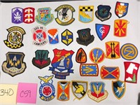 340 - VINTAGE MILITARY PATCHES (C59)