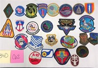 340 - VINTAGE MILITARY PATCHES (C62)