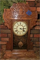 Waterbury oak Gingerbread kitchen clock ticks