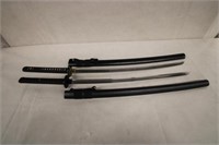 2pc Samuri Swords w/ metal wooden sabers