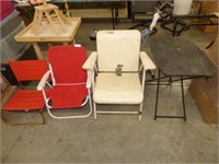 3 FOLDING CHAIRS AND FOLDING TABLE