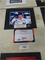 MICKEY MANTLE SIGNED PICTURE W/COA