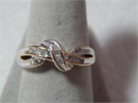 Ladies 10K Gold & Baguette Diamond Ring