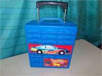 Hot wheels suitcase with cars