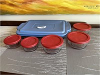 Pyrex baking dish/storage containers