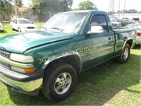 1999 Green Chevrolet Silverado 1500