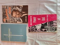 5x Vintage Religious Books