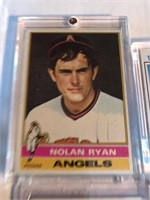 OF) 4 1976 & 1977 Nolan Ryan baseball cards high