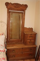 Antique Oak Dresser with Swivel Mirror 44x18x79H
