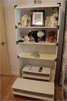 Shelf & 2 Stackable Shelves & Contents