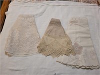 Round lace table clothes. 6", 44'",38"