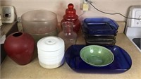 Pyrex and Corelle clean up Lot