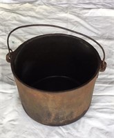 Cast iron bean pot